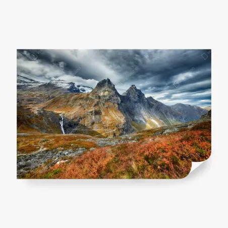 Papier peint paysage d'automne dramatique en montagne – Wallnifity®