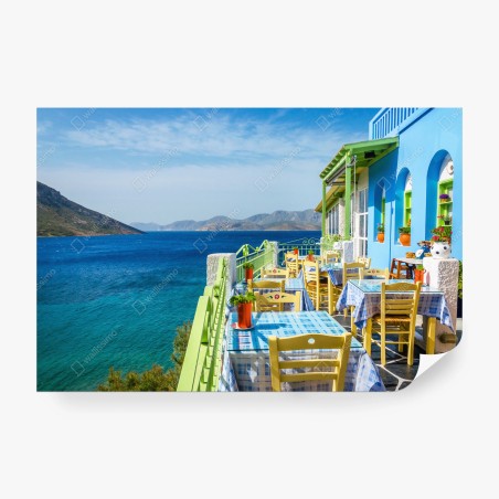 Papier peint terrasse en bord de mer aux couleurs vives – Wallnifity®