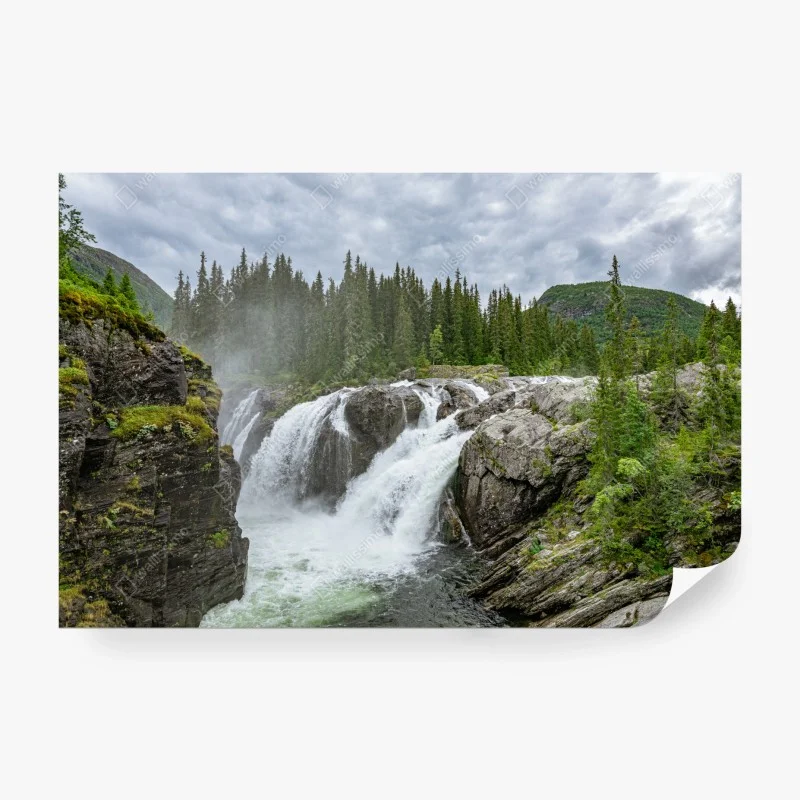 Papier peint cascade sauvage entre rochers et sapins – Wallnifity® Papier peint cascade sauvage entre rochers et sapins – Wallnifity®
