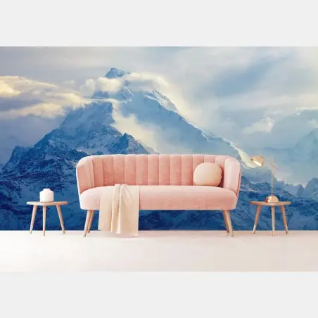 Papier peint panorama de sommets enneigés et nuages lumineux – Wallnifity®