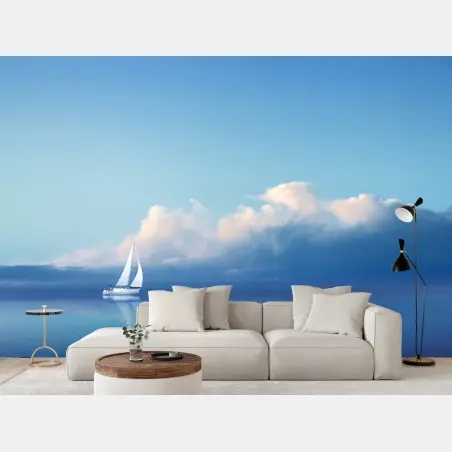 Papier peint voilier solitaire sur mer calme et ciel bleu – Wallnifity®