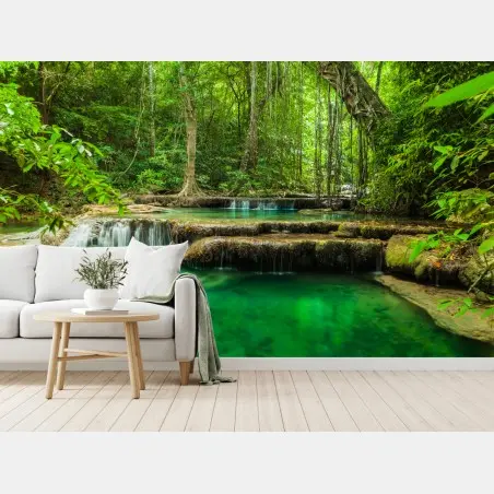Papier peint cascade d'Erawan, oasis verte de Thaïlande – Wallnifity®