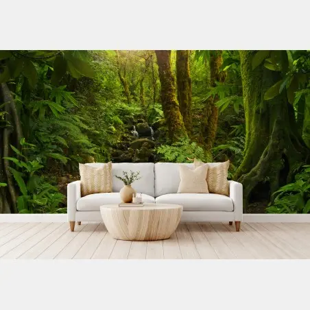 Papier peint forêt luxuriante baignée de lumière – Wallnifity®
