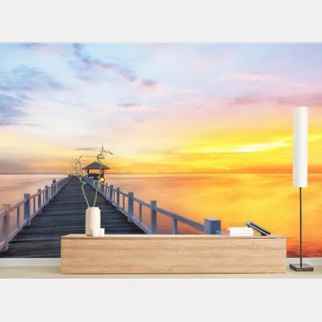Papier peint jetée en bois au lever du soleil doré – Wallnifity®