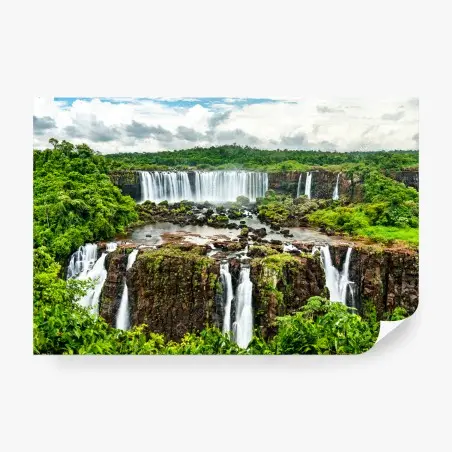 Papier peint cascade majestueuse dans la forêt tropicale – Wallnifity®