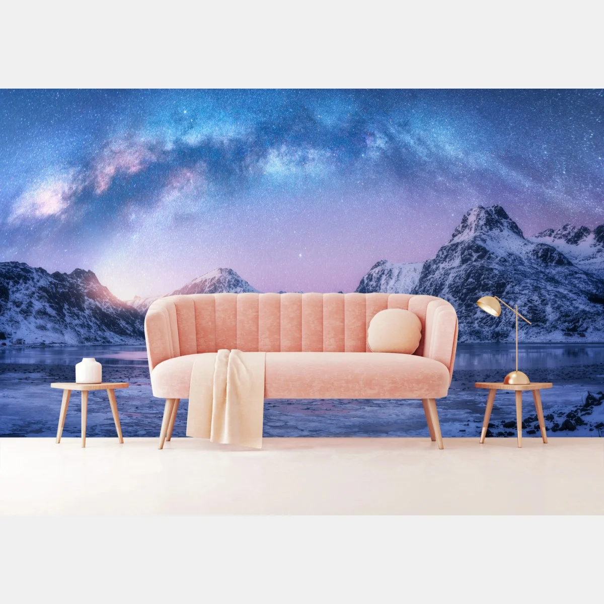 Papier peint arc de la voie lactée au-dessus des montagnes enneigées – Wallnifity® Papier peint arc de la voie lactée au-dessus des montagnes enneigées – Wallnifity®