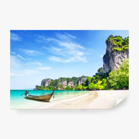 Papier peint bateau traditionnel sur la plage de Railay, Thaïlande – Wallnifity®