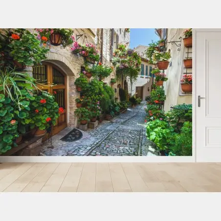 Papier peint ruelle fleurie de Spello, Italie – Wallnifity®