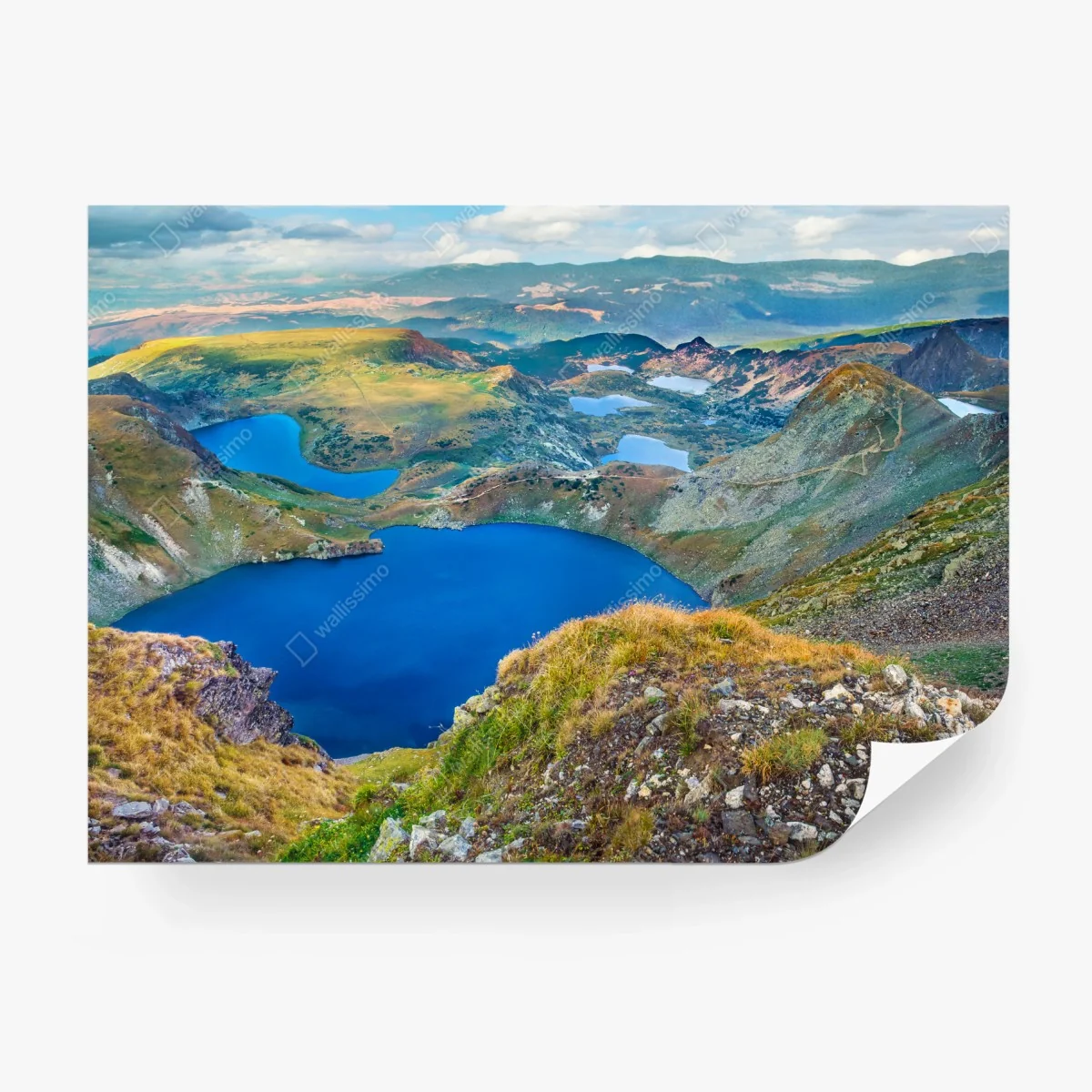 Papier peint paysage alpin aux lacs d'un bleu profond – Wallnifity® Papier peint paysage alpin aux lacs d'un bleu profond – Wallnifity®