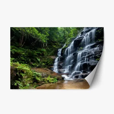 Sticker repositionnable cascade paisible au cœur de la forêt – Wallnifity®
