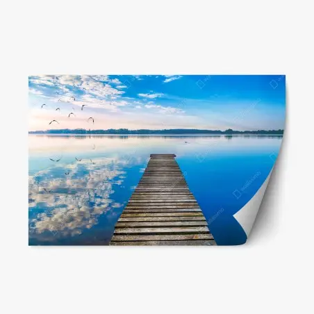 Sticker repositionnable ponton tranquille sur le lac de Masurie – Wallnifity®