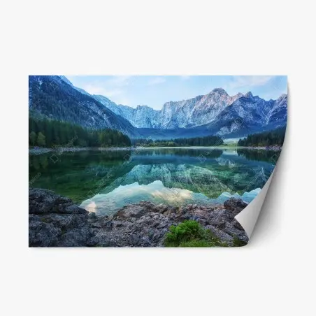 Sticker repositionnable aube tranquille au lac Fusine, Alpes Juliennes – Wallnifity®