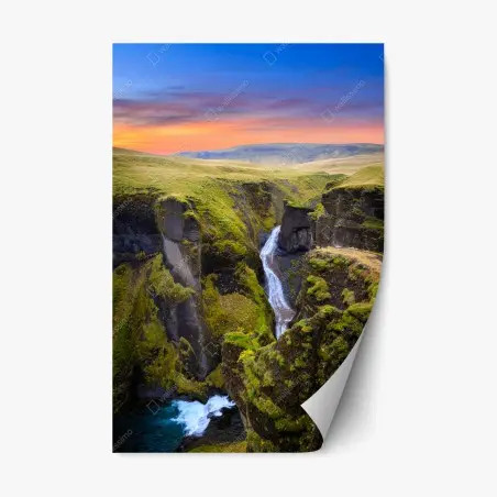 Sticker repositionnable paysage de Fjadrargljufur au coucher de soleil en Islande – Wallnifity®