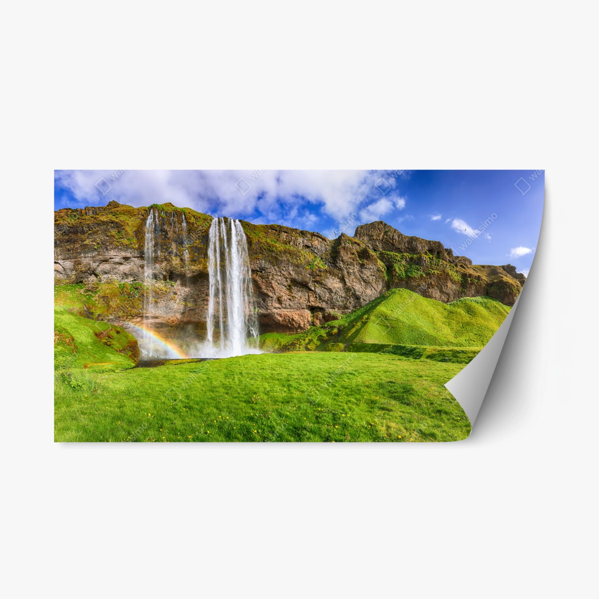 Sticker repositionnable cascade Seljalandsfoss, paysage d'Islande verdoyant – Wallnifity®