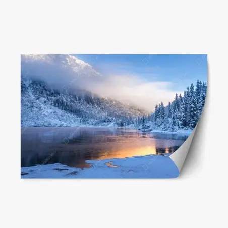 Sticker repositionnable aube hivernale sur le lac gelé des Hautes Tatras – Wallnifity®