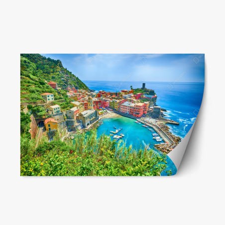 Sticker repositionnable vue panoramique de Vernazza sur la côte de la Ligurie – Wallnifity®