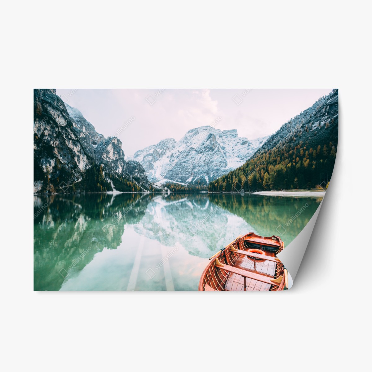 Sticker repositionnable reflet serein du lac de Braies dans les Dolomites – Wallnifity®