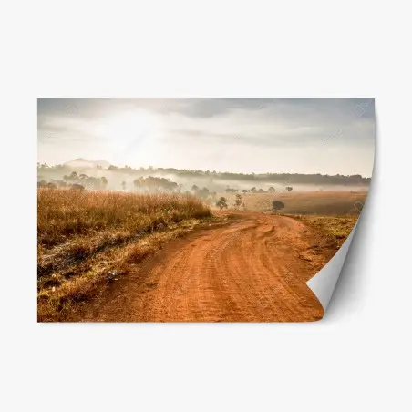 Sticker repositionnable brume matinale sur la route rouge à Thung Salaeng Luang – Wallnifity®