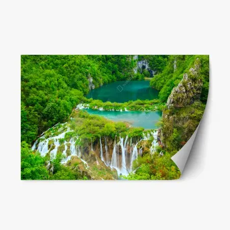 Sticker repositionnable cascade et lacs émeraude au cœur de la forêt – Wallnifity®