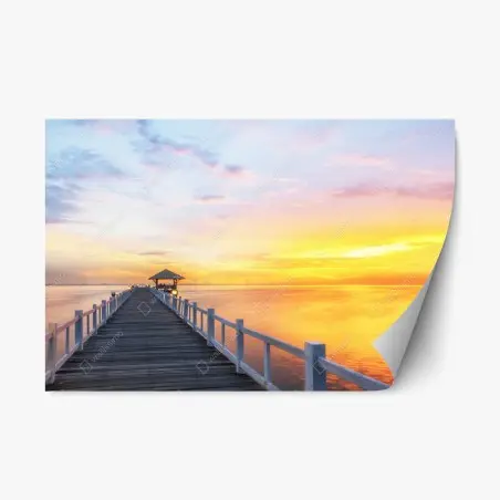 Sticker repositionnable jetée en bois au lever du soleil doré – Wallnifity®