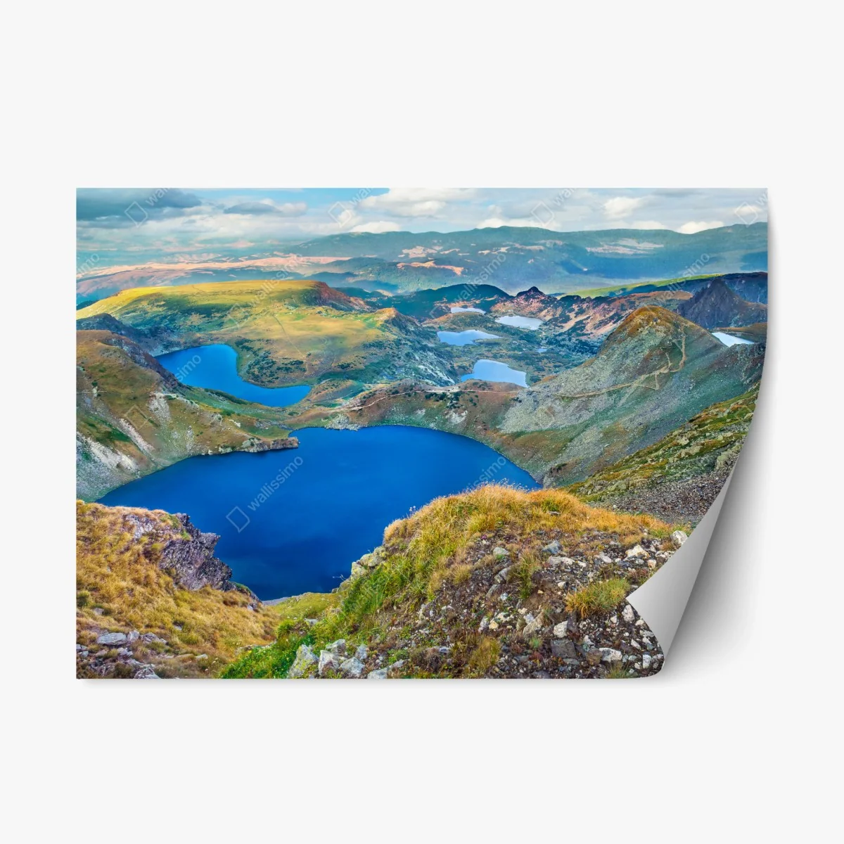 Sticker repositionnable paysage alpin aux lacs d'un bleu profond – Wallnifity® Sticker repositionnable paysage alpin aux lacs d'un bleu profond – Wallnifity®