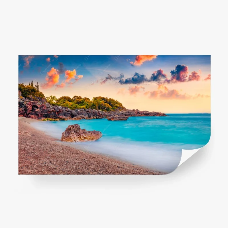 Papier peint lever de soleil à Himare, Albanie sur la mer Adriatique – Wallnifity® Papier peint lever de soleil à Himare, Albanie sur la mer Adriatique – Wallnifity®