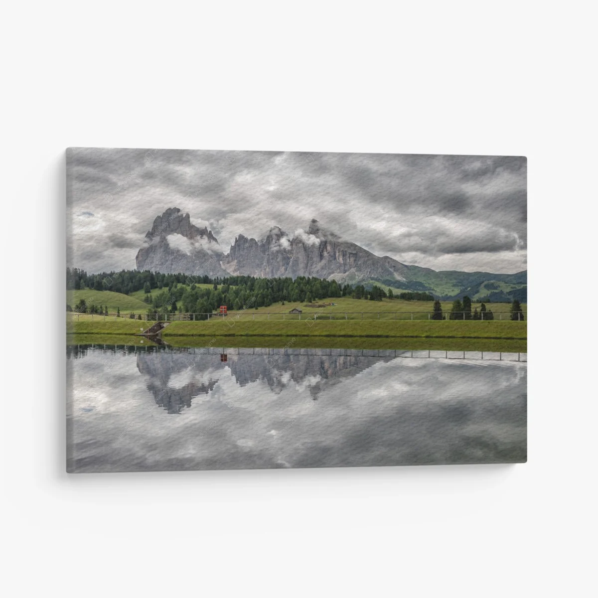 Tableau sur toile paysage brumeux des Dolomites à Alpe di Siusi – Wallnifity® Tableau sur toile paysage brumeux des Dolomites à Alpe di Siusi – Wallnifity®