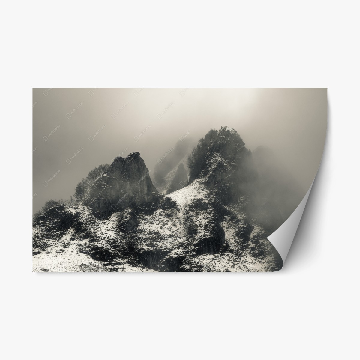 Sticker repositionnable paysage alpin brumeux en noir et blanc – Wallnifity®