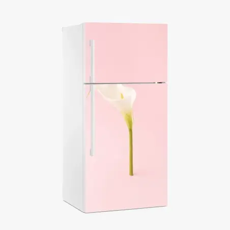 Sticker pour réfrigérateur fleur d'arum élégante sur fond rose – Wallnifity®