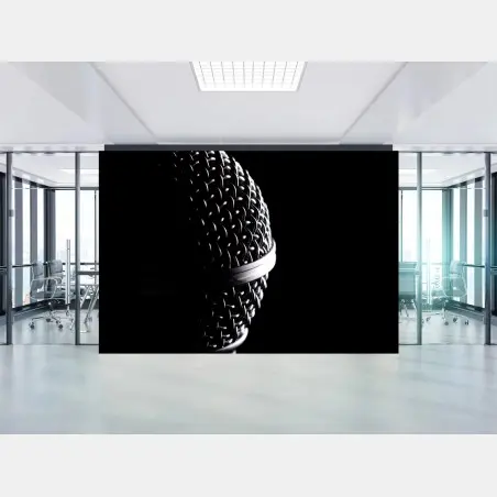 Papier peint microphone en gros plan sur fond noir – Wallnifity®