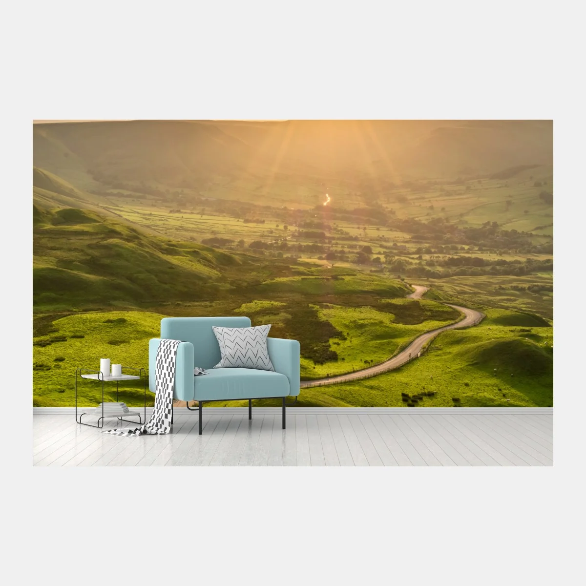 Papier peint route sinueuse dans les collines verdoyantes au soleil couchant – Wallnifity® Papier peint route sinueuse dans les collines verdoyantes au soleil couchant – Wallnifity®