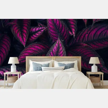 Papier peint feuillage fuchsia nocturne – Wallnifity®