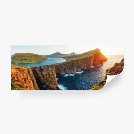 Papier peint paysage côtier spectaculaire de Sorvagsvatn aux Îles Féroé – Wallnifity®