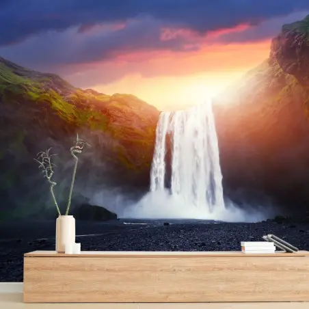 Papier peint cascade lumineuse au coucher du soleil – Wallnifity®