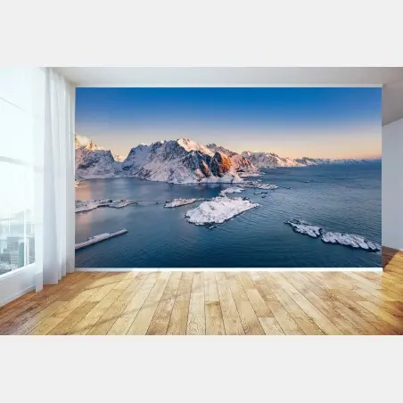 Papier peint paysage nordique enneigé au crépuscule – Wallnifity®