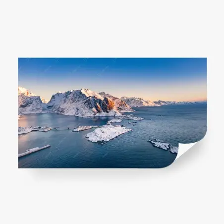 Papier peint paysage nordique enneigé au crépuscule – Wallnifity®
