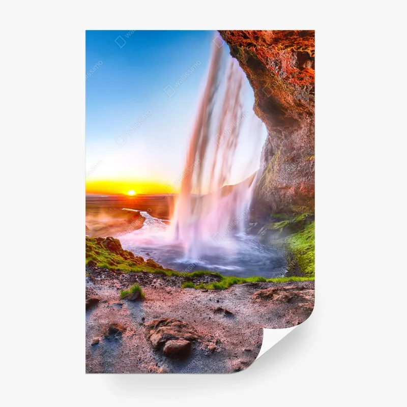 Papier peint cascade de Seljalandsfoss au coucher de soleil – Wallnifity®