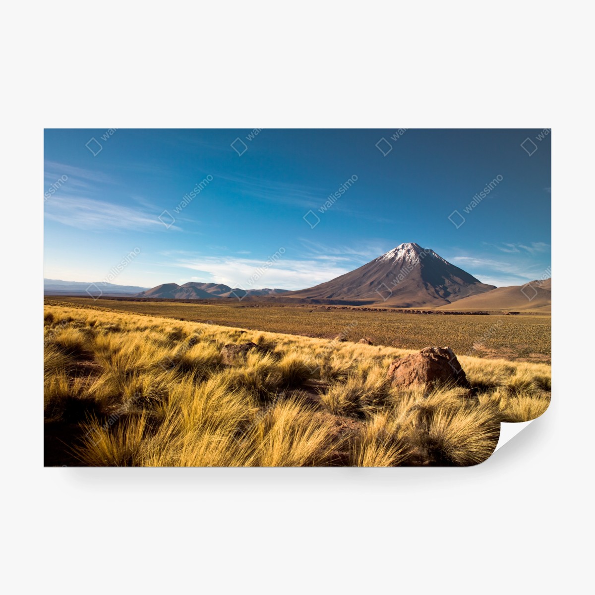 Papier peint panorama du volcan Licancabur dans le désert d'Atacama – Wallnifity®