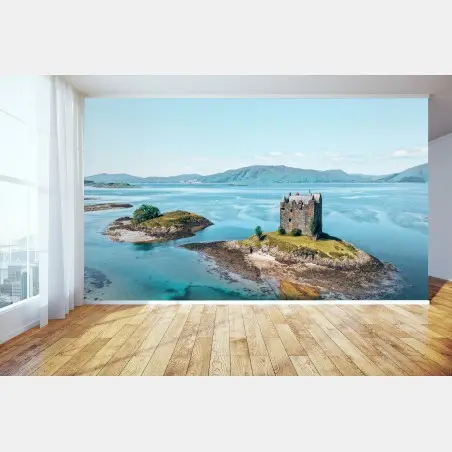 Papier peint château solitaire sur île aux eaux turquoise – Wallnifity®