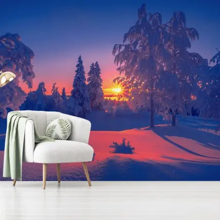 Papier peint coucher de soleil hivernal sur paysage enneigé – Wallnifity®